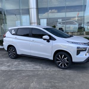 xpander exceed putih 2026 tampak depan samping kanan kiri interior 