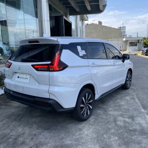 xpander exceed putih 2026 tampak depan samping kanan kiri interior 