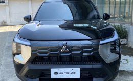 mitsubishi destinator exceed hitam 2026 tampak depan samping dan belakang